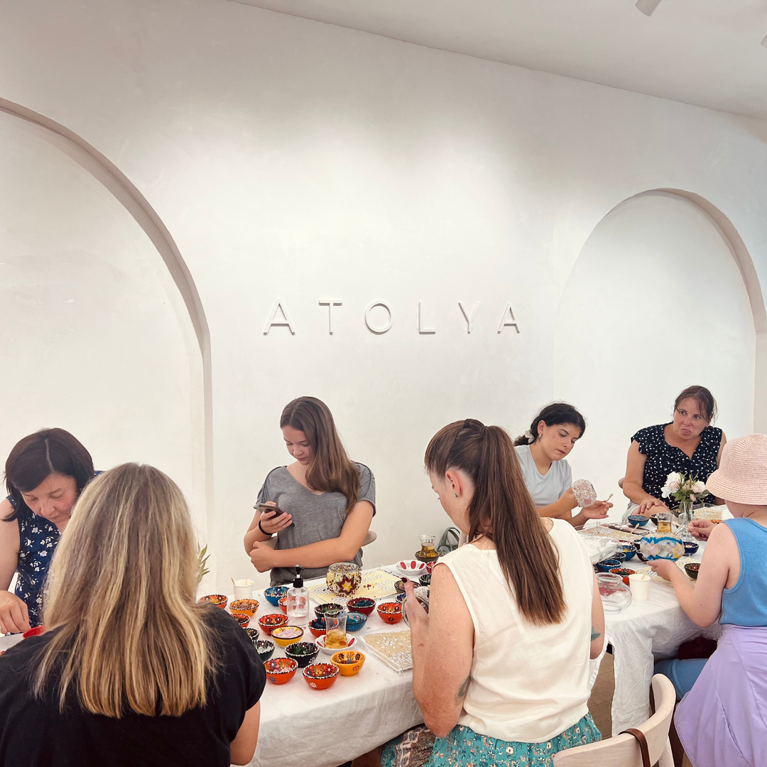 Gift Card, Things to do in Sydney, Turkish Mosaic Lamp Class, Mosaic Classes, Mosaic Sessions, Art Masterclass, Sultan's Treasures, Mosaic Classes in Sydney, Istanbul Grand Bazaar, Classbento Classes, Creative Workshops, Handcrafted Gifts, Unique Experiences, Sydney Events, Artistic Sessions, Craft Classes, DIY Mosaic, Cultural Activities, Artisanal Gifts, Craftmanship, Sydney Art Scene, Artistic Experiences, Turkish Art, Creative Gifts.